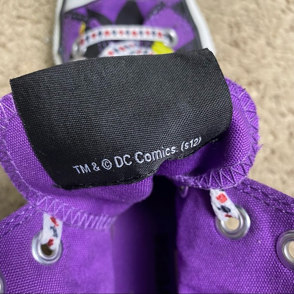 *SOLD* Converse Chuck Taylor DC Comics Harley Quinn High Top Sneakers Size 5/7 - Picture 11 of 13